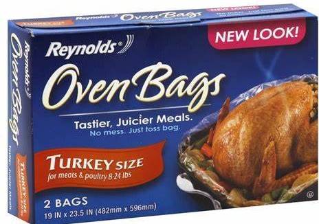 Order Reynolds Oven Bags (2 Bags) food online from Ctown Supermarkets store, Uniondale on bringmethat.com