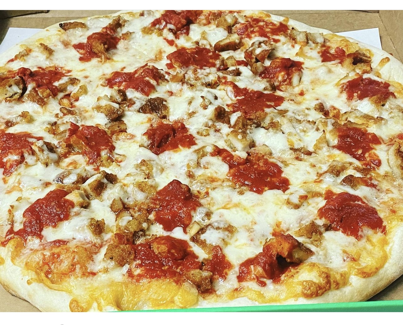Order Chicken Cutlet Parmigiana Pizza food online from La Bella store, Yonkers on bringmethat.com