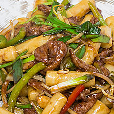 Order Stir Fried Sticky Rice Cakes 炒年糕 R food online from Jin's Fine Asian Cuisine store, Brookline on bringmethat.com