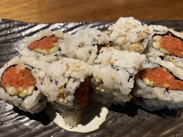 Order Spicy Tuna Roll food online from Yama Sushi House store, Phoenix on bringmethat.com