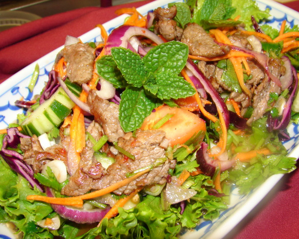 Order 14. House Grilled Beef Salad food online from Siam Classic store, Manassas on bringmethat.com