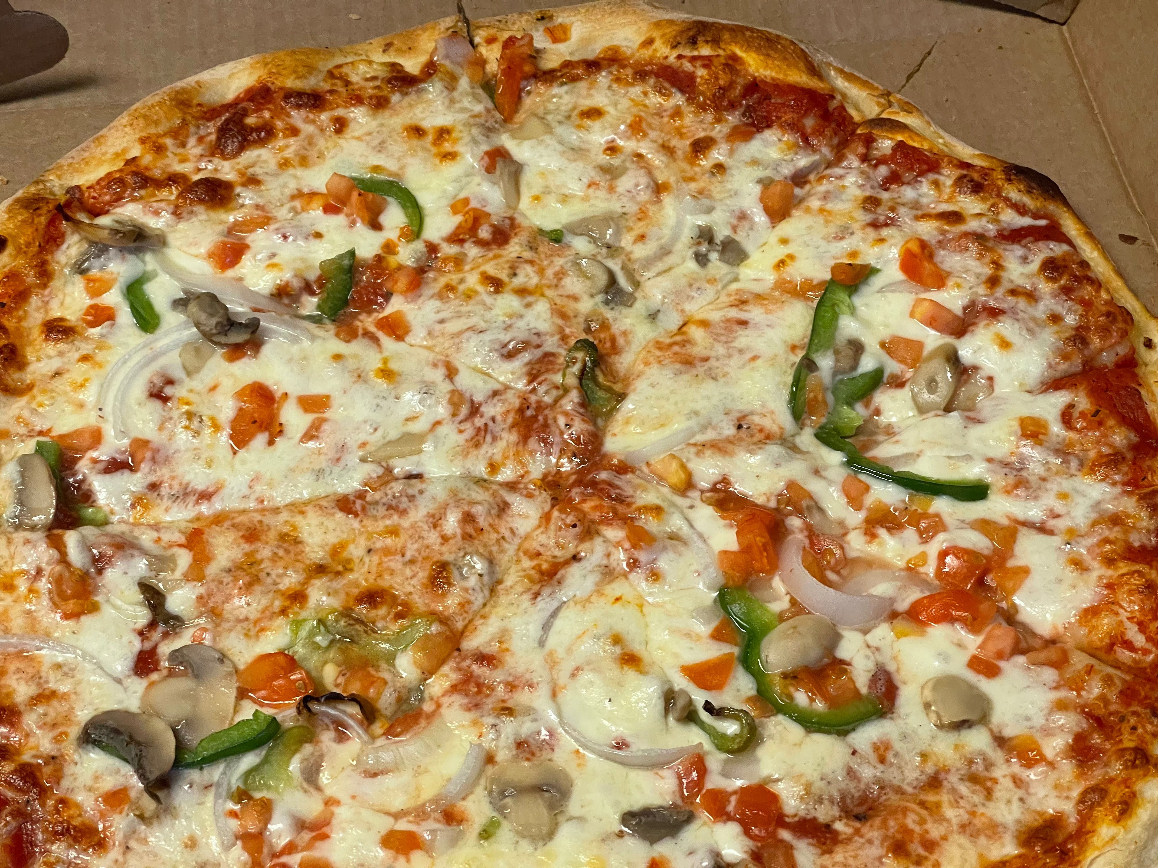 Order Grilled Vegetable Pizza - Small food online from Four Brothers Pizza store, Westport on bringmethat.com