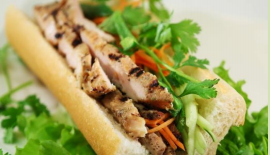 Order S2. Grill Chicken Sandwich food online from Pho Binh store, Houston on bringmethat.com