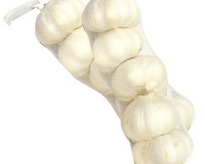 Order Garlic Pack (5 ct) food online from Ctown Supermarkets store, Uniondale on bringmethat.com