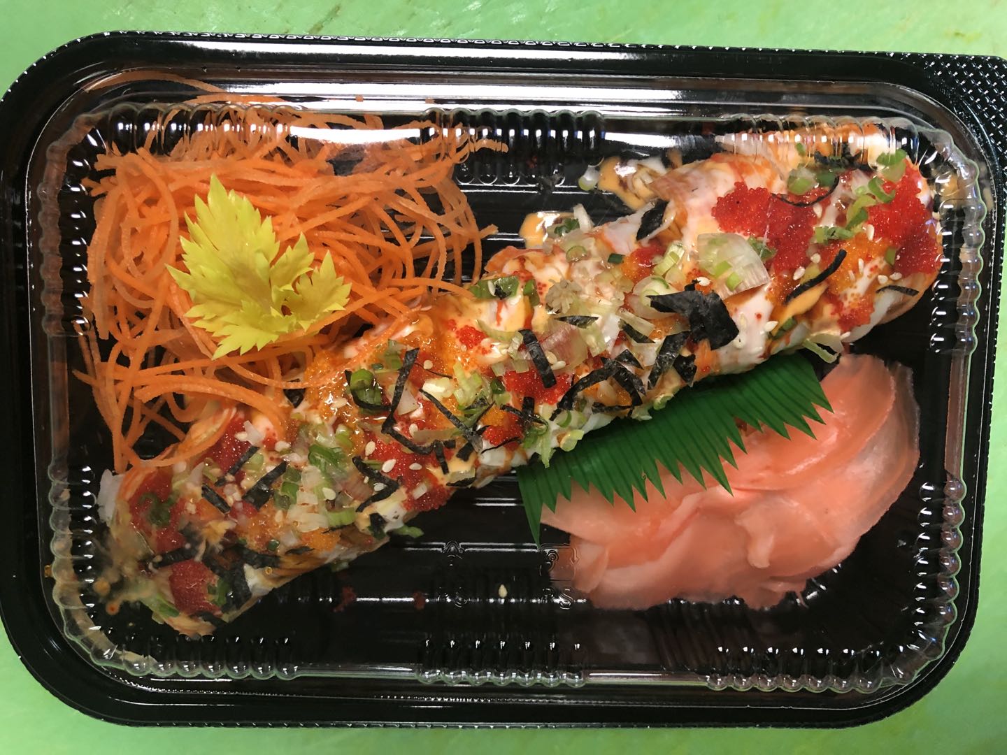 Order 1. Wei's Special Roll food online from Wei Buffet store, Roselle Park on bringmethat.com