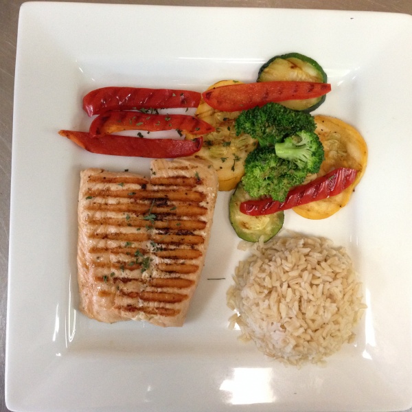 Order Grilled Salmon Platter food online from Apple A Day Cafe store, Miami Beach on bringmethat.com