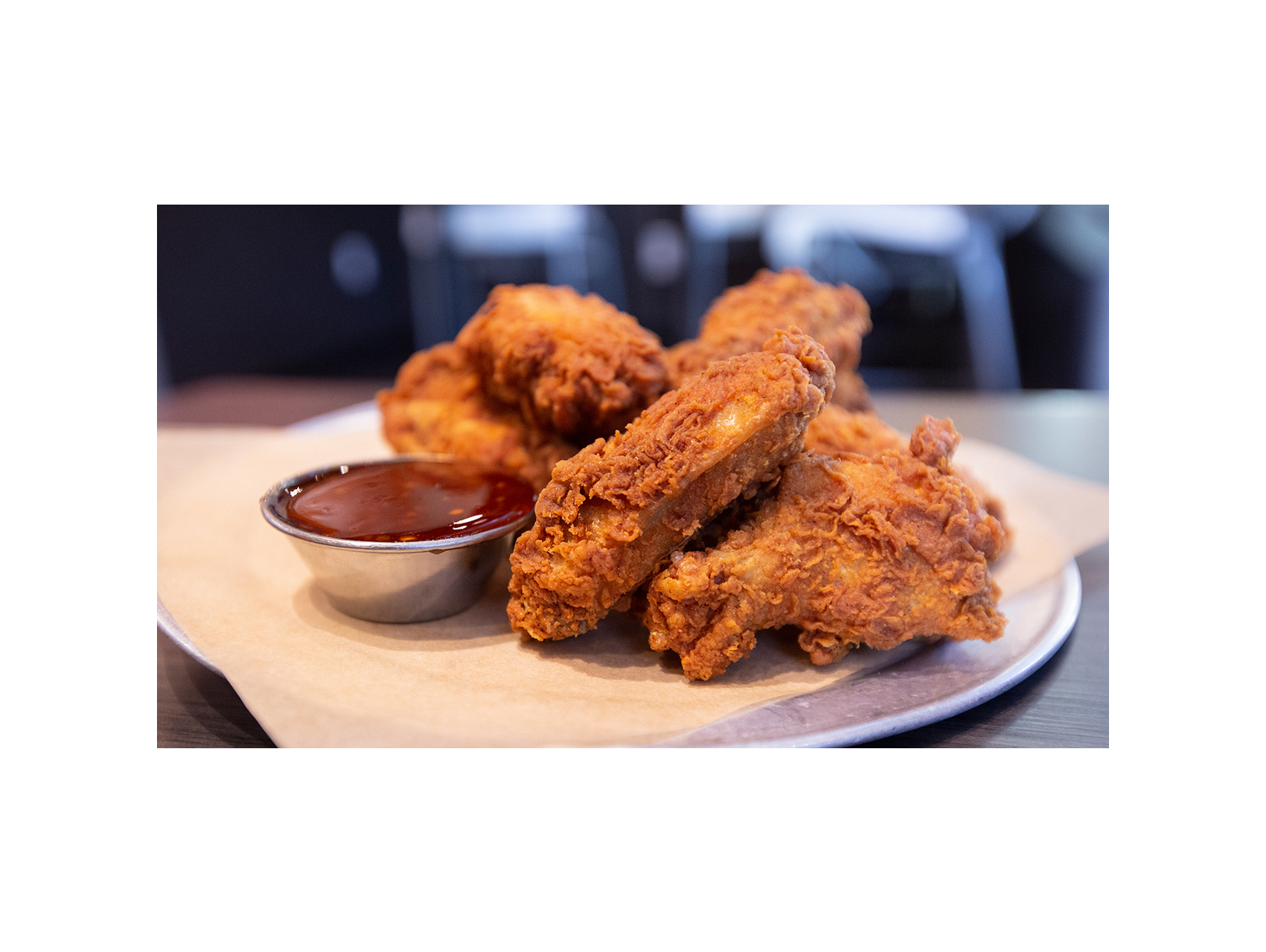 Order 8 Crunch Wings food online from Wing Zone store, Bellmore on bringmethat.com