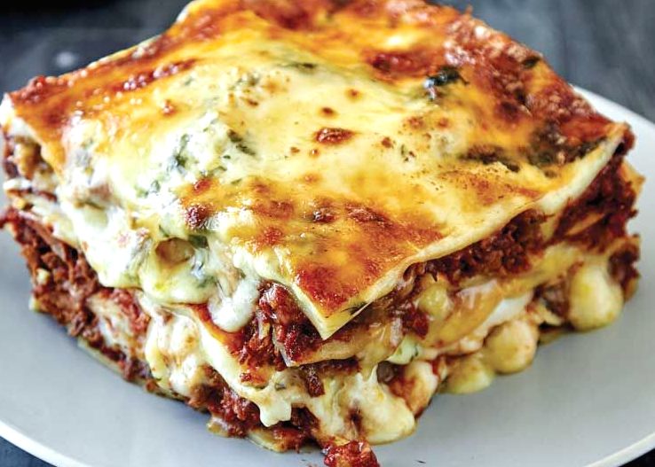Order Meat or Vegetarian Lasagna food online from Rotisserie Affair Catering And Deli store, San Diego on bringmethat.com