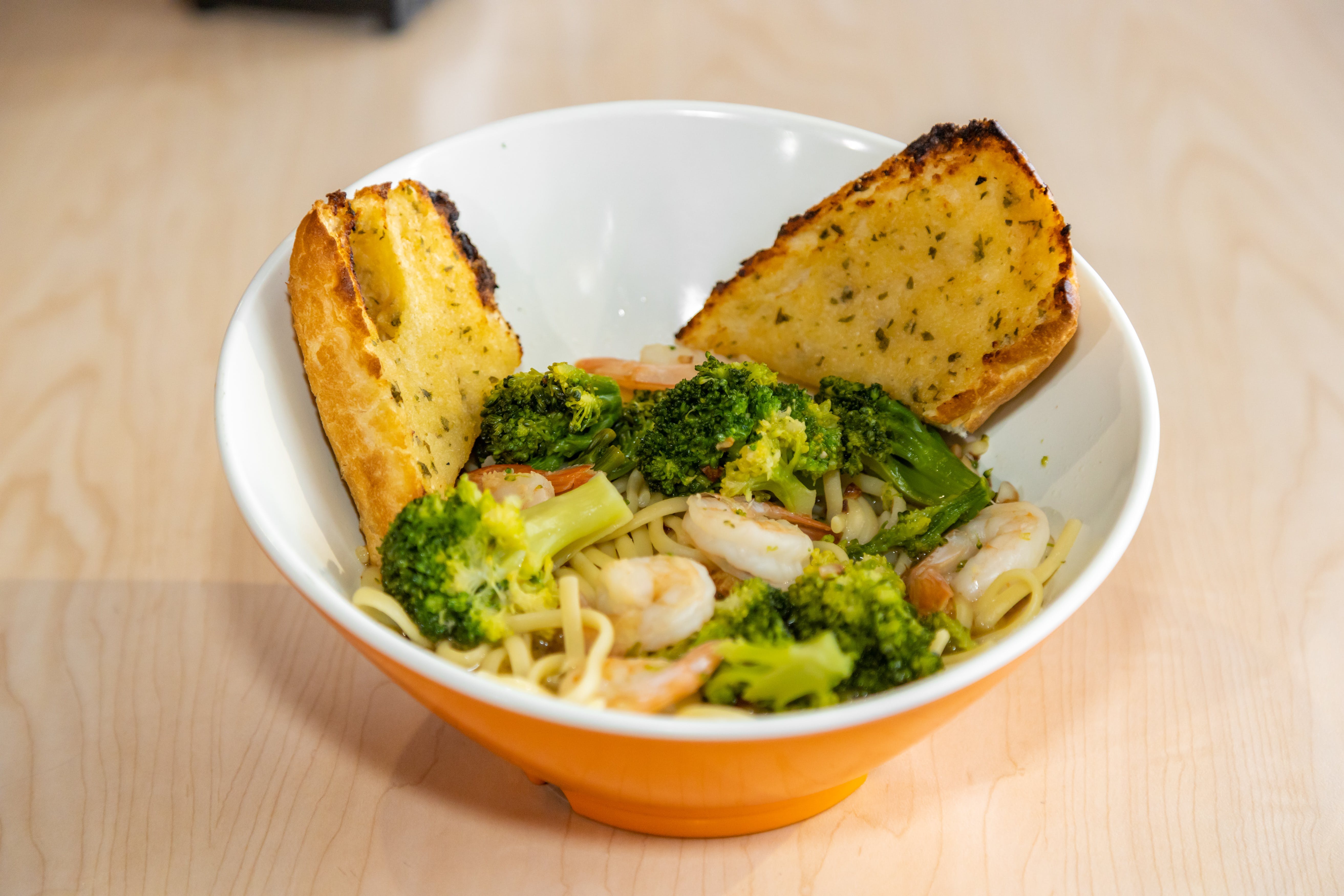 Order Linguine with Broccoli & Shrimp - Pasta food online from Pizza Cucina store, Oswego on bringmethat.com