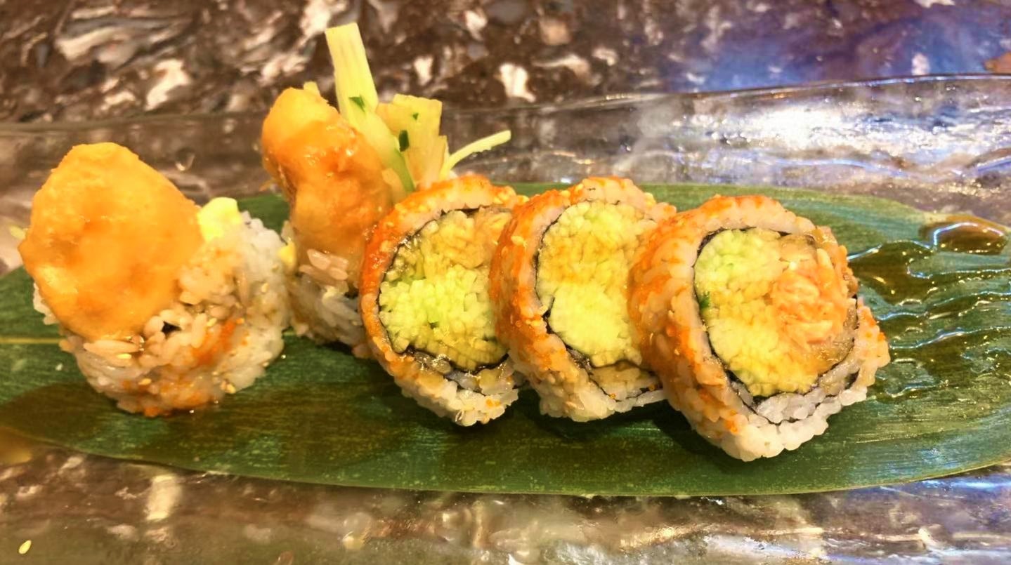 Order Salmon Tempura Special Roll food online from Bamboo Ya store, Queens on bringmethat.com