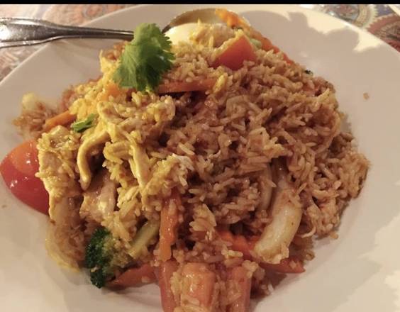 Order Drunken Fried Rice food online from Nidda Thai Cuisine store, Houston on bringmethat.com