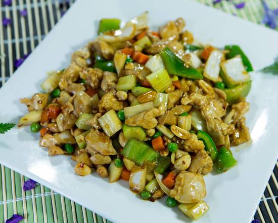 Order Kung Pao Chicken food online from Dragon Palace store, Gresham on bringmethat.com