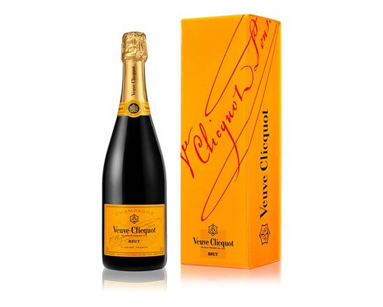 Order  Veuve Clicquot Brut Yellow Label Champagne | 750mL  food online from Rancho Wine store, Thousand Oaks on bringmethat.com