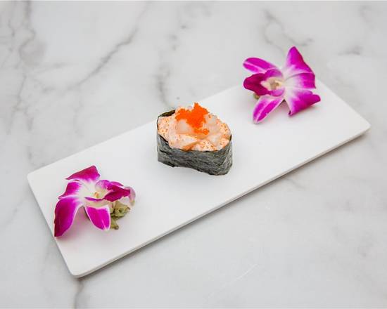 Order Creamy Scallop  food online from Mika Sushi store, Portland on bringmethat.com