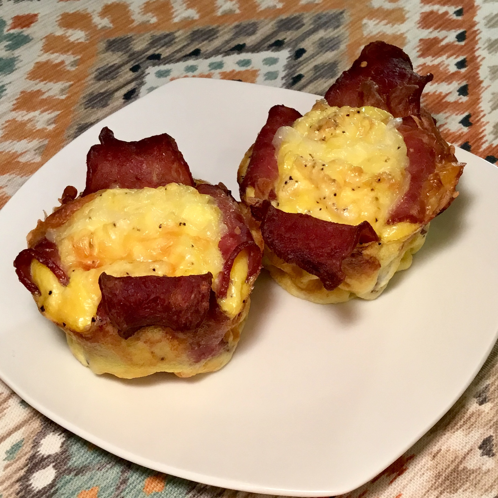 Order Egg & Bacon Cups food online from Carbless Craze Cafe store, Youngstown on bringmethat.com