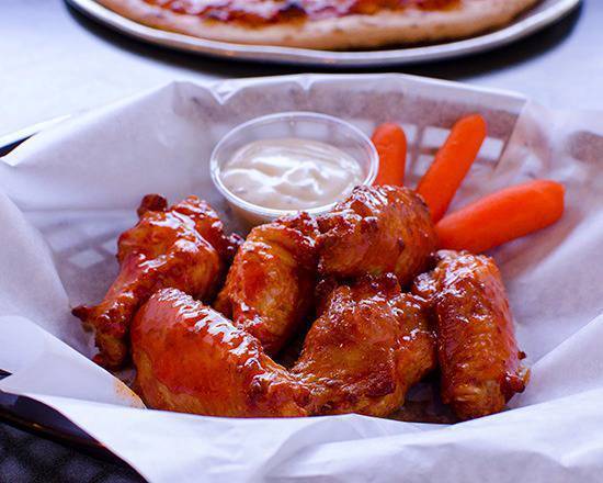 Order Classic Wings food online from Round Table Pizza store, Citrus Heights on bringmethat.com