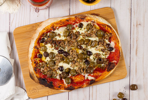 Order Mediterranea Pizza food online from Sweet Sicily Inc store, Sunnyvale on bringmethat.com