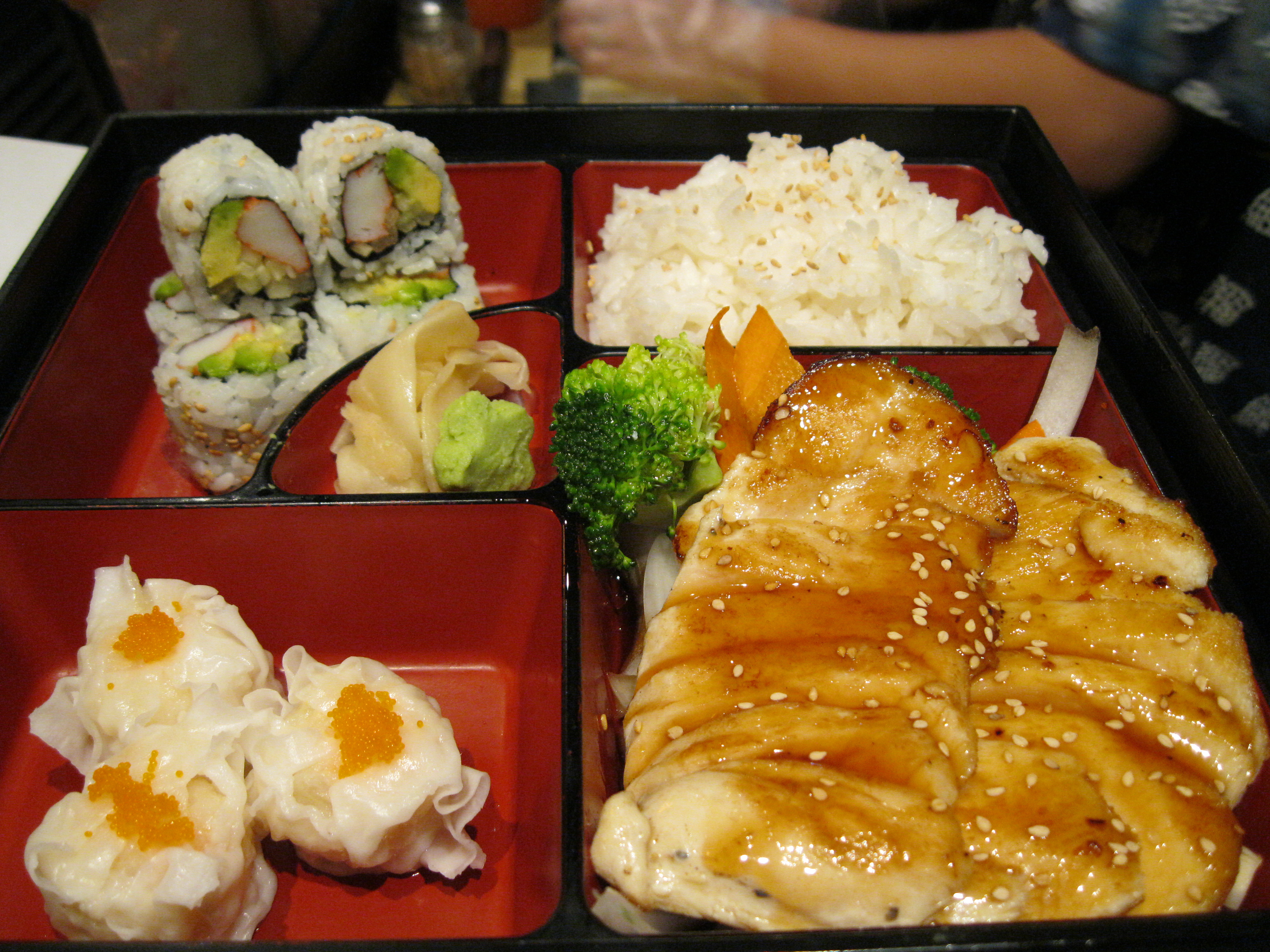 Order Teriyaki Dinner Deluxe Combo food online from Oishii Sushi Japanese store, Astoria on bringmethat.com