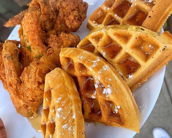 Order Chicken and Waffles food online from Blended Flavors store, Linden on bringmethat.com