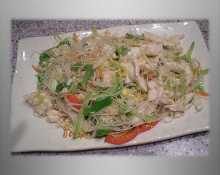Order 55. Chicken Mei Fun food online from Taste of Asian store, Lodi on bringmethat.com