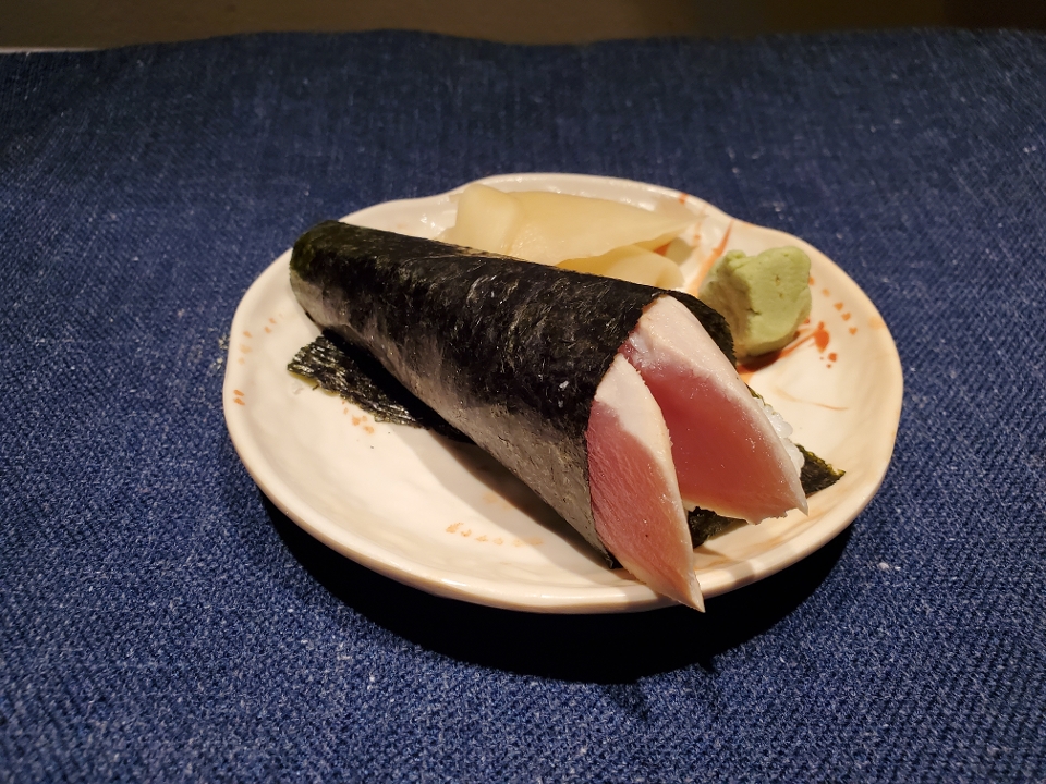 Order Albacore Hand Roll food online from Taiko store, Irvine on bringmethat.com