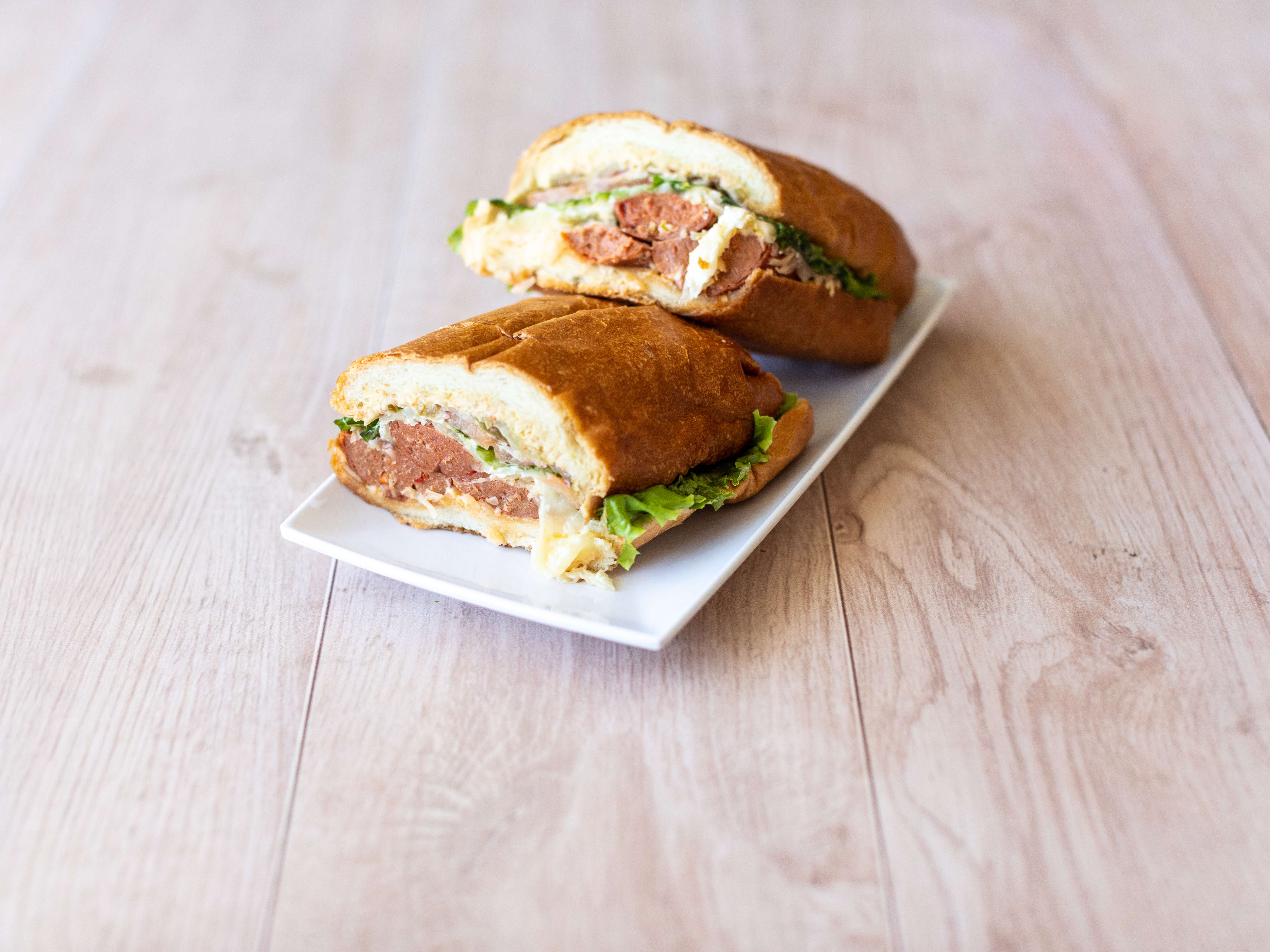 Order Hot Link Sandwich food online from Lou Lounge store, San Francisco on bringmethat.com