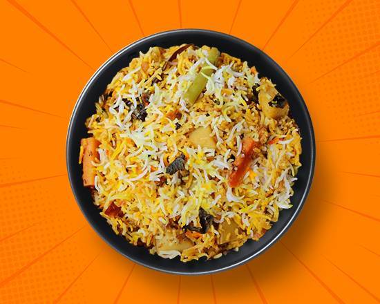 Order Aromatic Veggie Biryani  food online from Mad Over Curry store, Franklin Park on bringmethat.com