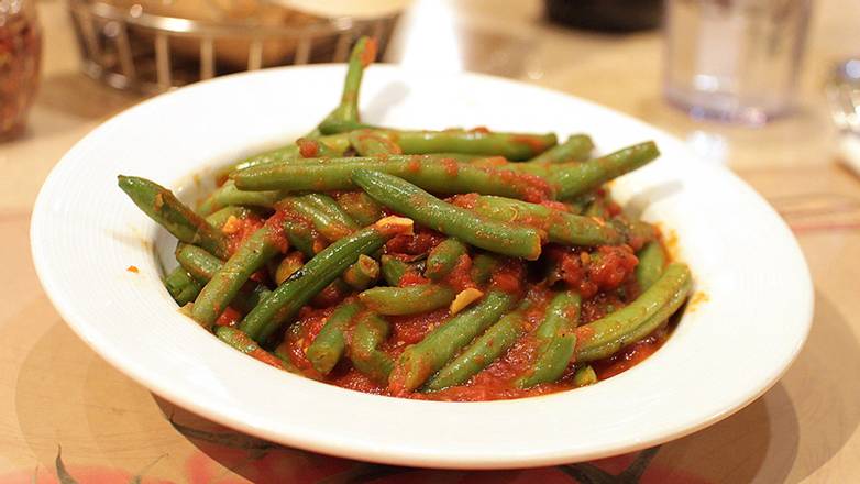 Order String Beans food online from Mama Theresa Pizzeria Restaurant store, Westbury on bringmethat.com