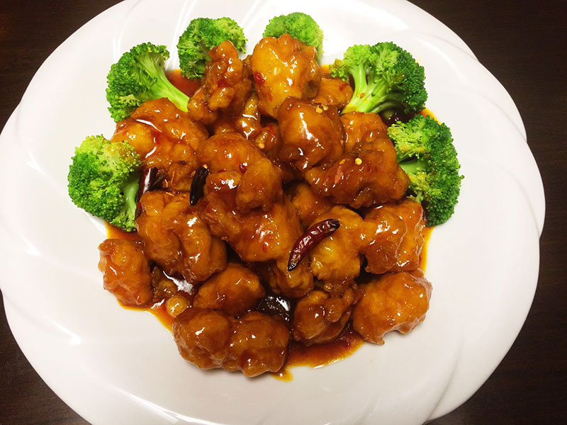 Order General Tso's Chicken Party Tray food online from Nippon Grill & Seafood Buffet store, West Springfield on bringmethat.com