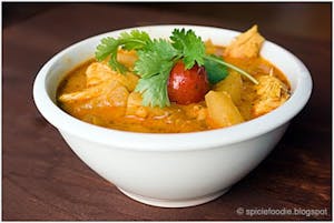 Order C6. Pineapple Curry food online from Chang Thai & Pho store, North Bend on bringmethat.com