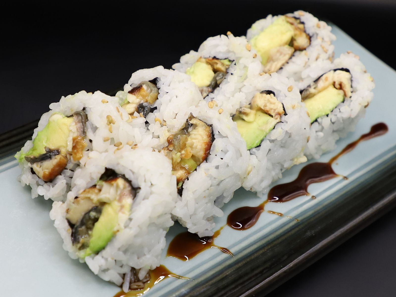 Order Eel Avocado Roll food online from Tom's Sushi House store, Los Angeles on bringmethat.com