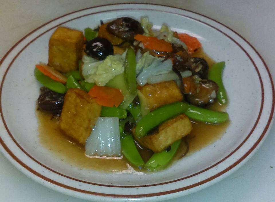 Order 10. Mixed Tofu and Veggies food online from Chinland store, Lewisville on bringmethat.com