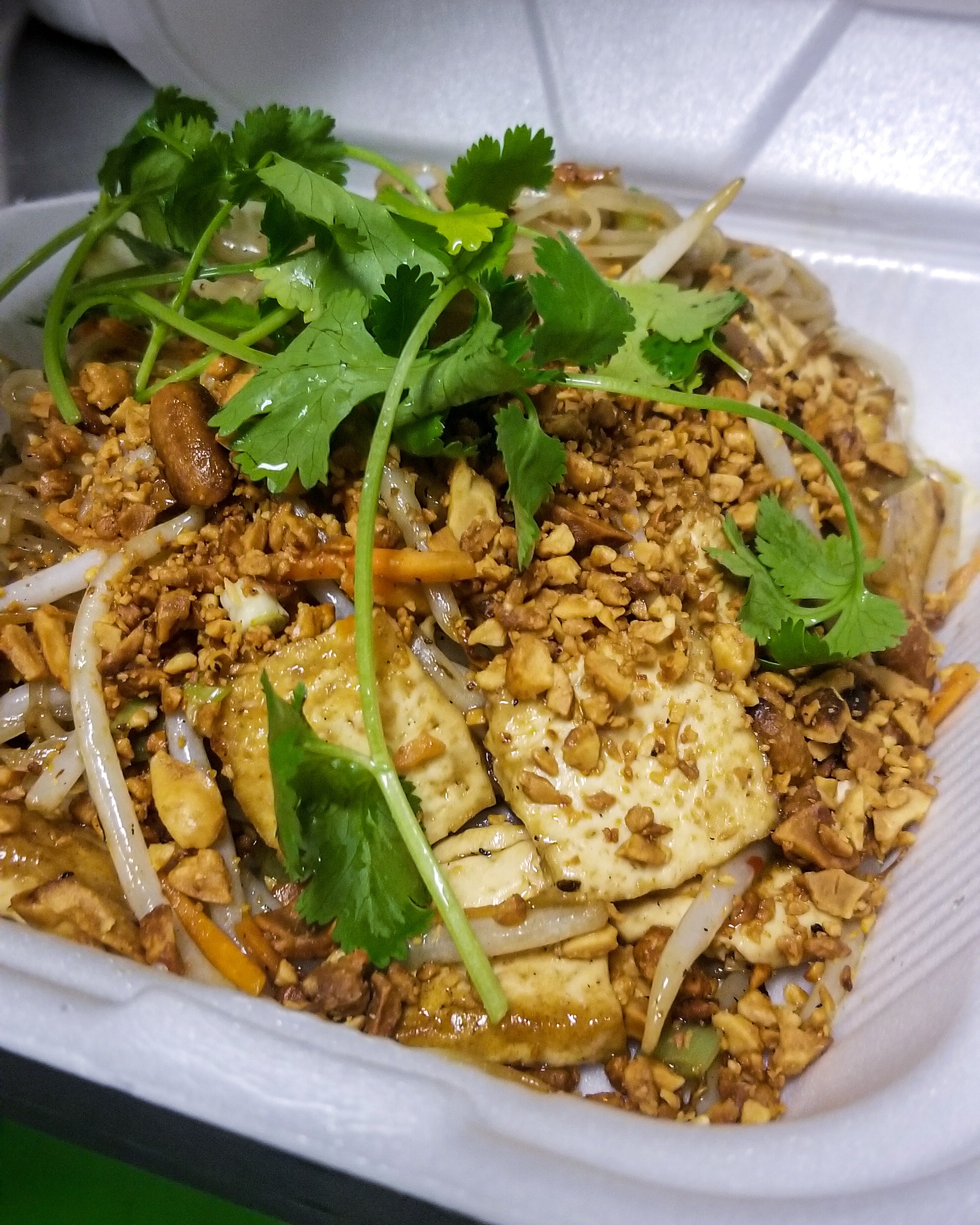 Order Tofu Pad Thai Noodles food online from Wicked Pho store, El Paso on bringmethat.com