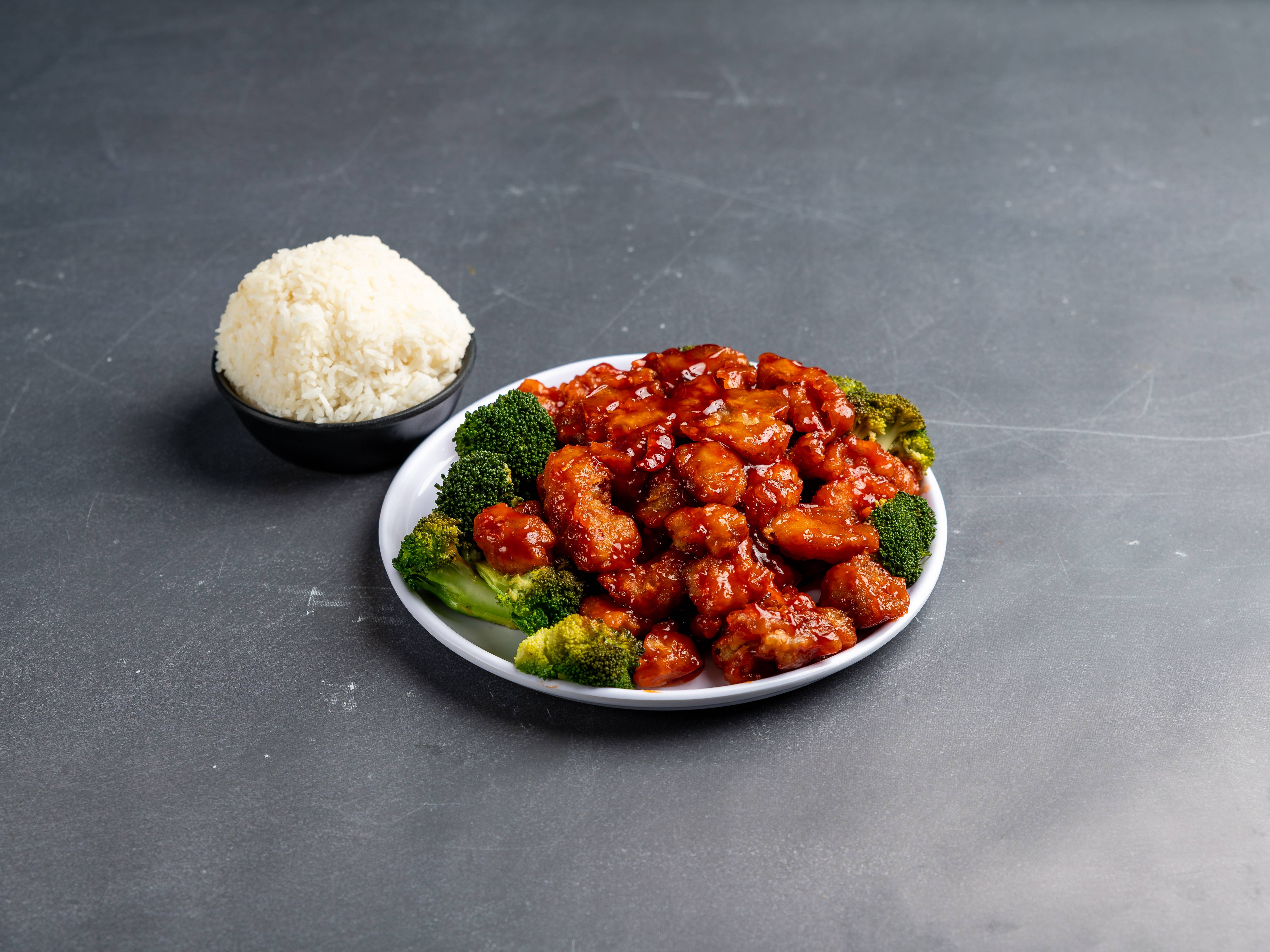 Order A7. General Tso's Chicken food online from New China House store, Parkville on bringmethat.com