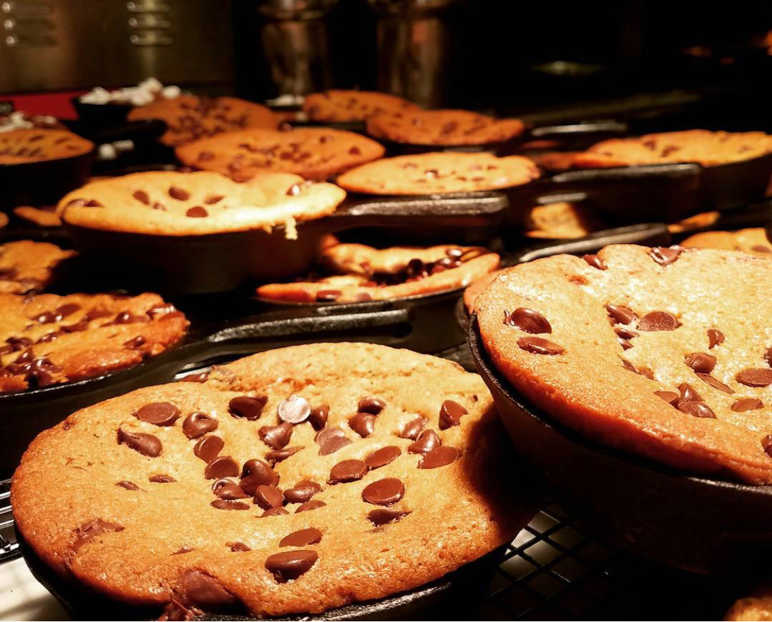 Order Cast Iron Chocolate Chip Cookie food online from Butcher Bar store, Philadelphia on bringmethat.com