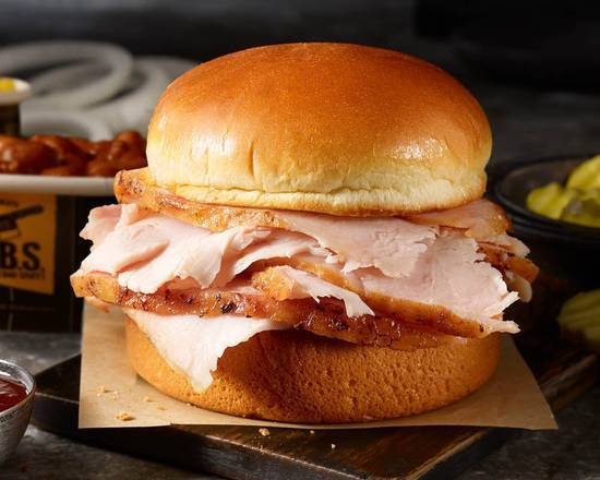 Order Classic Turkey Sandwich Plate food online from Dickey'S Barbecue Pit store, Las Vegas on bringmethat.com
