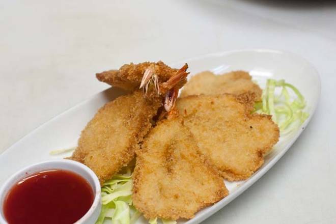 Order Fried Shrimp food online from Go china store, Pasadena on bringmethat.com