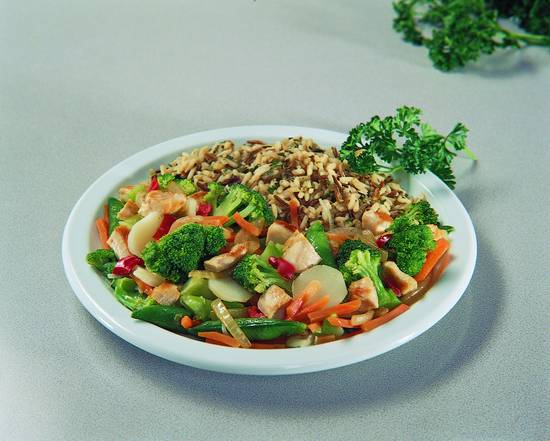 Order Chicken Stir Fry food online from Fryn’ Pan Family Restaurant store, Sioux Falls on bringmethat.com