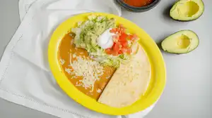 Order Quesadilla Verde food online from Iguana Mexican Restaurant store, Plainfield on bringmethat.com