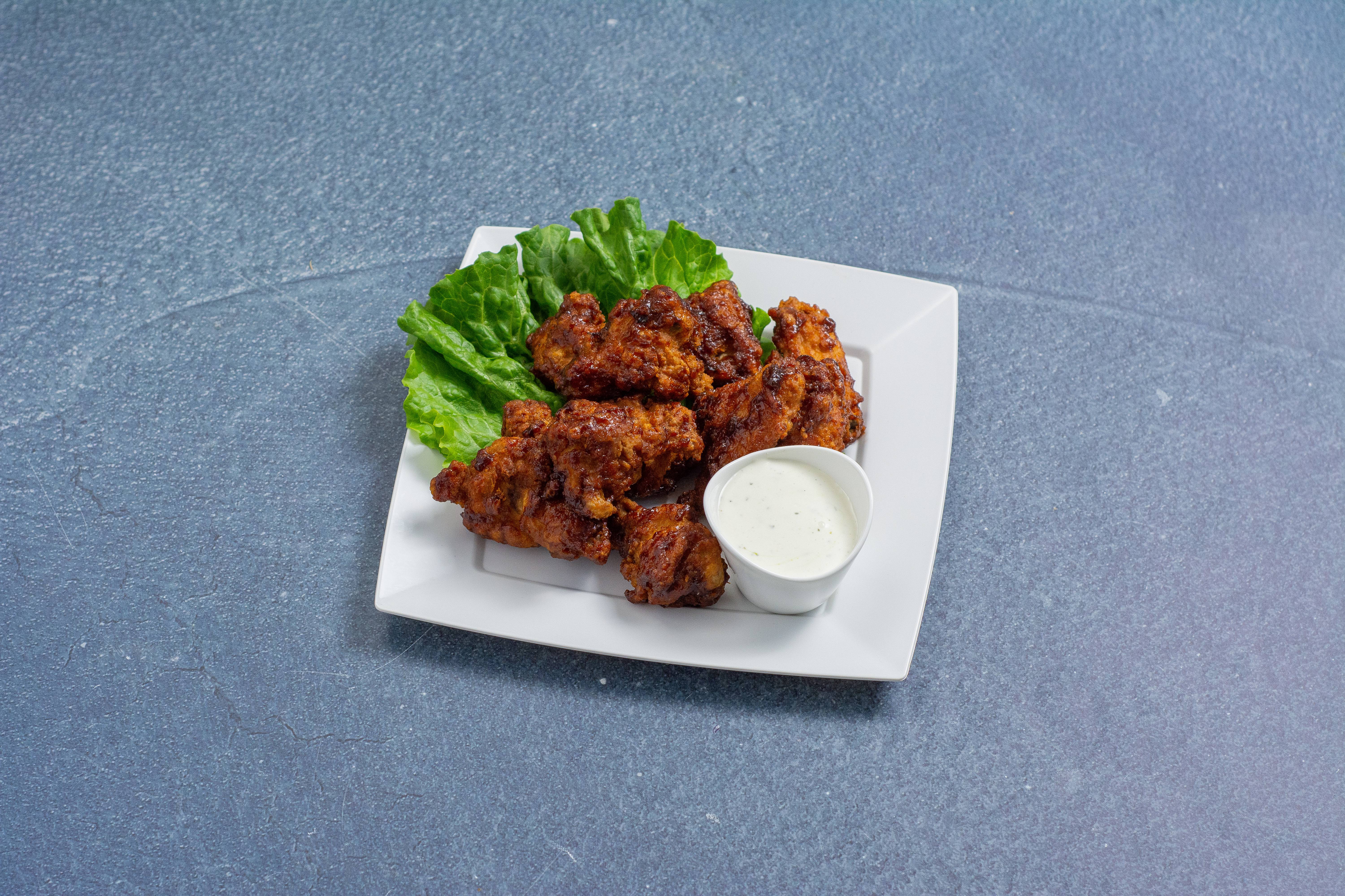 Order Chicken Wings food online from Gumba's store, Sunnyvale on bringmethat.com