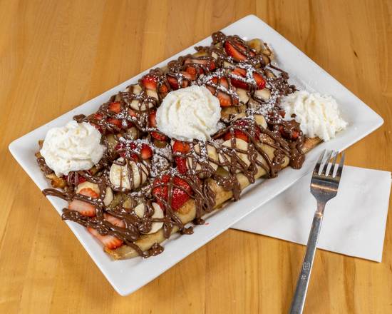 Order Nutella Strawberry-Banana Crepes food online from Bee Brothers store, Romeoville on bringmethat.com