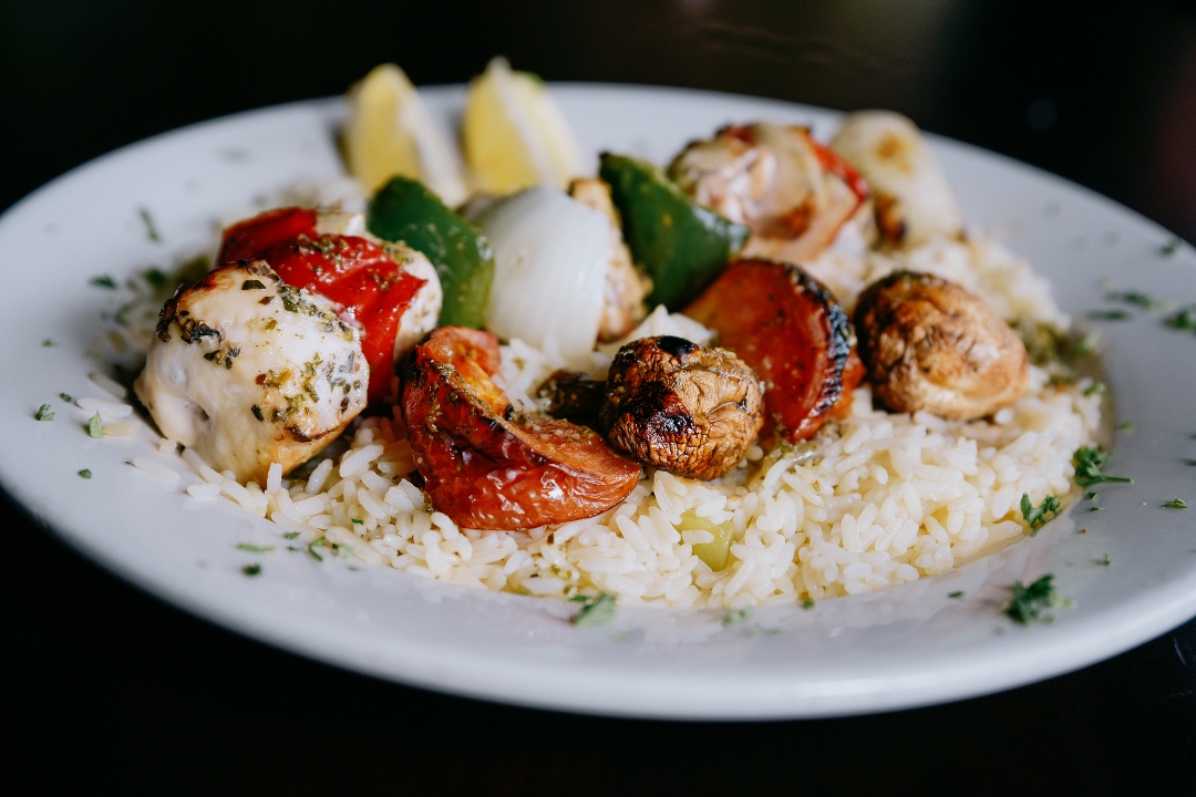 Order Single Chicken Kabob food online from Valley Lodge Tavern store, Wilmette on bringmethat.com