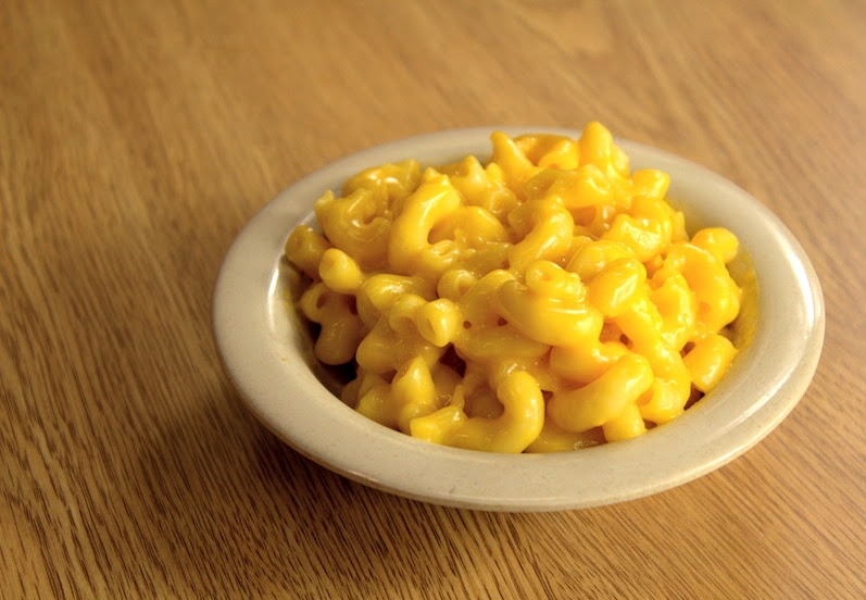 Order Mac and Cheese - 1/2 Pint food online from Mckenzie Barbeque store, Montgomery on bringmethat.com