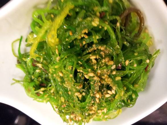 Order Seaweed Salad food online from Joa Sushi store, Southgate on bringmethat.com