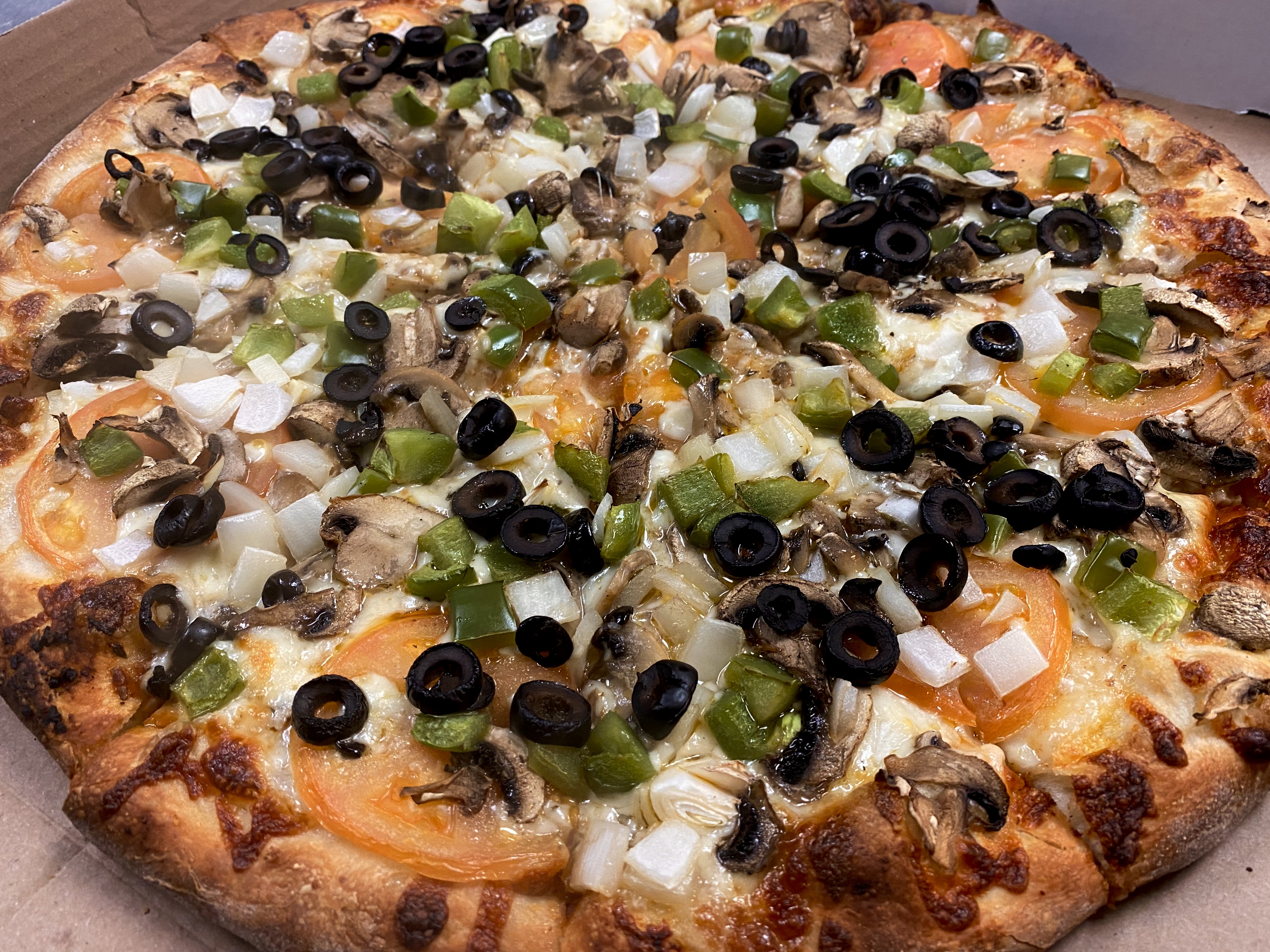 Order Veggie Pizza food online from Gallo Pizza and Subs store, Rochester on bringmethat.com