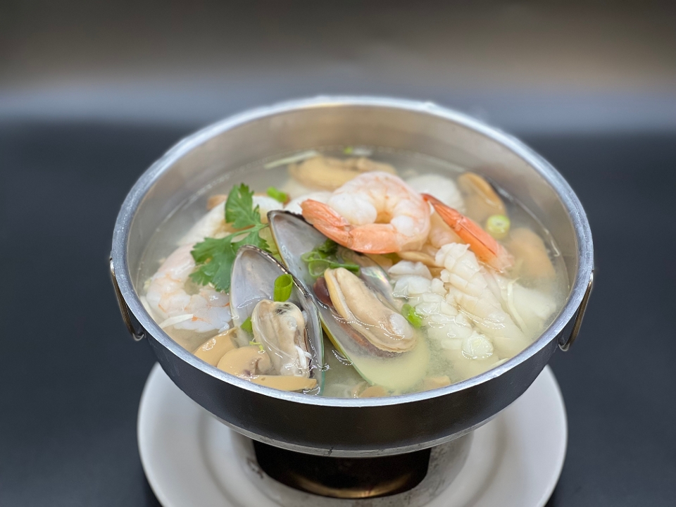 Order SEAFOOD SOUP food online from Thai By Trio store, Los Angeles on bringmethat.com