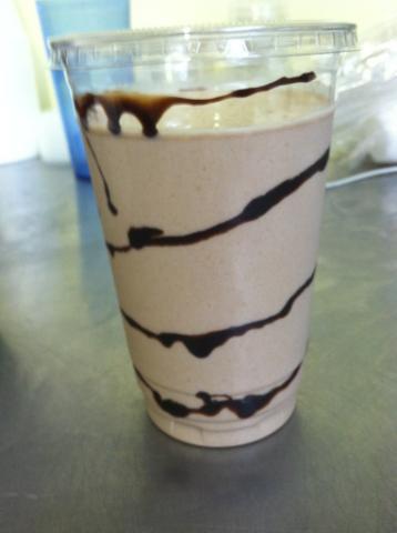 Order 20 oz. Chocolate Peanut Butter Milkshake food online from Chili Hots store, Rochester on bringmethat.com