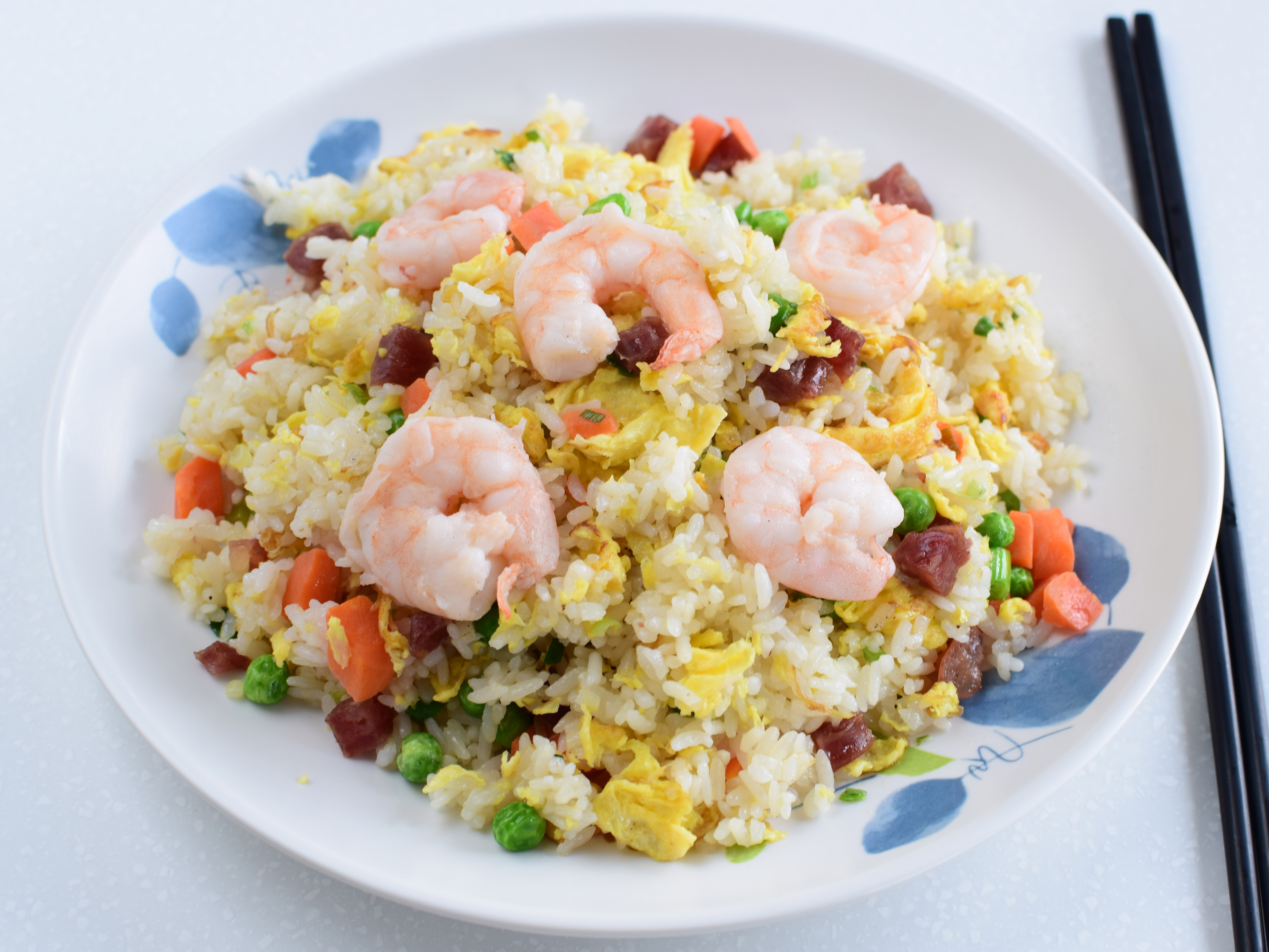 Order G4. Yeung Chow Fried Rice food online from Queen Kitchen store, Walnut on bringmethat.com