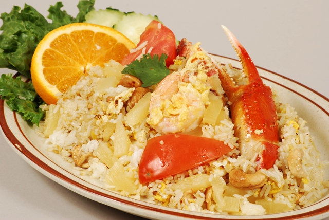 Order Seafood Combination Fried Rice  food online from Thai Original Bbq store, Culver City on bringmethat.com