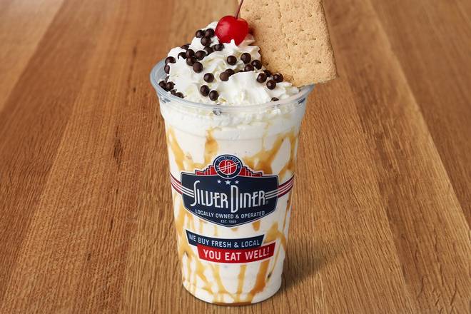 Order Deluxe Shakes food online from Silver Diner - Fairfax store, Fairfax on bringmethat.com